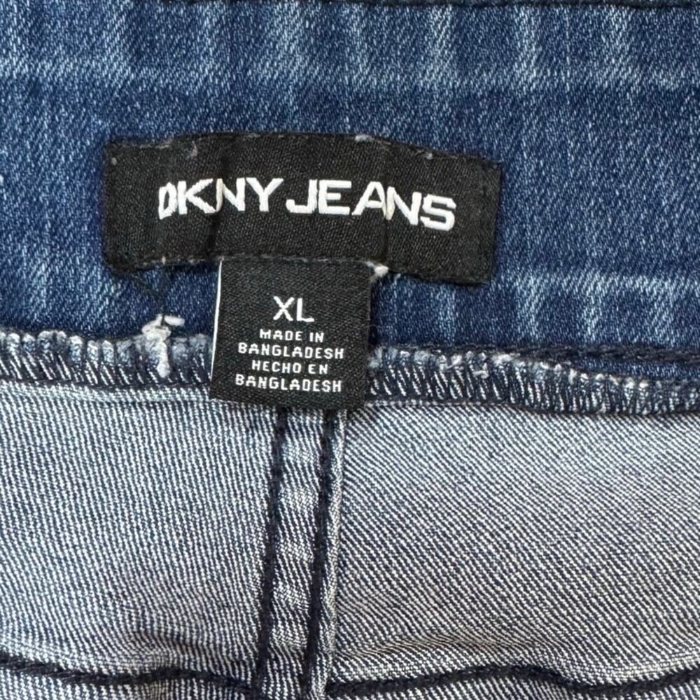 DKNY Jeans Womens XL Pull On Bermuda Shorts Stretch Denim Comfort Jorts Blue - Picture 6 of 10